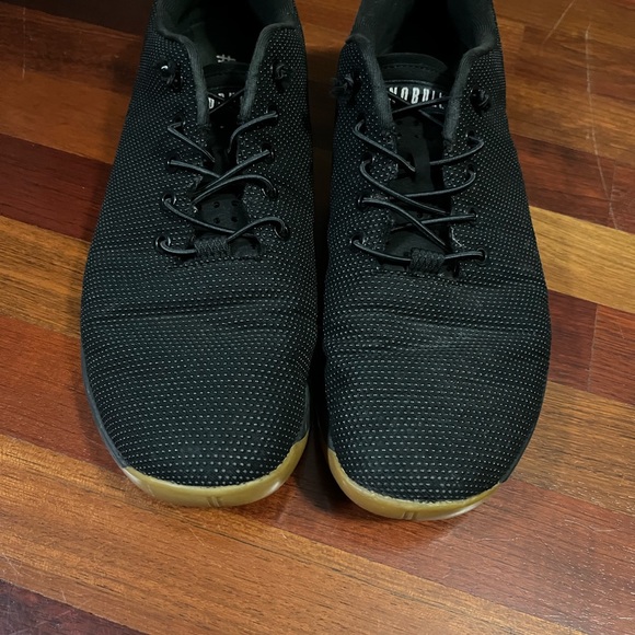Nobull black and gum size 12.5 - Picture 2 of 5